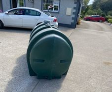 Oil tank