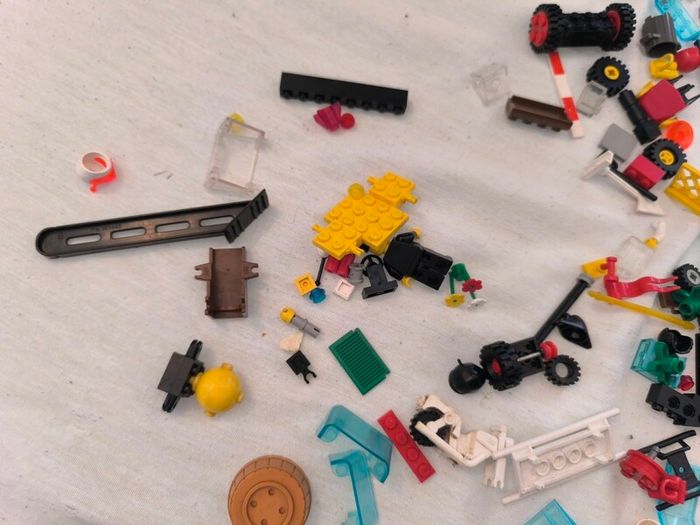 Vintage 80s Lego Bundle