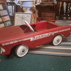 Vintage Tri-ang 60's Peddle Car