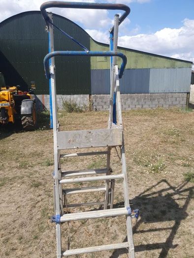 podium ladder
