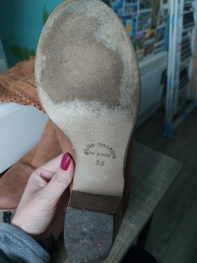 Boots leather