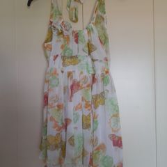 Ladies pretty summer  dress size 10