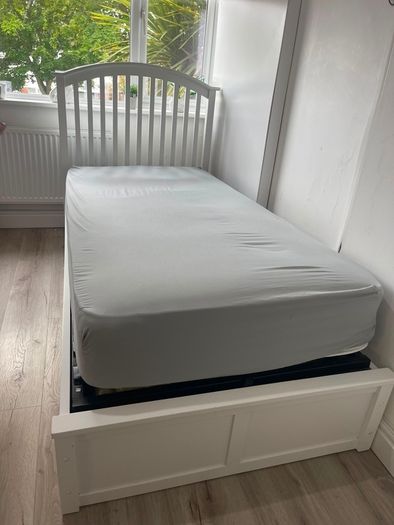 Single Ottoman Bed