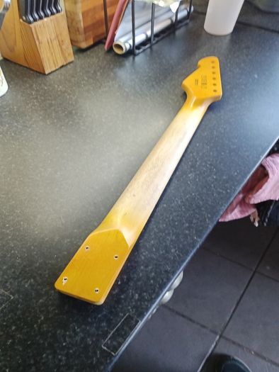 Telecaster style neck