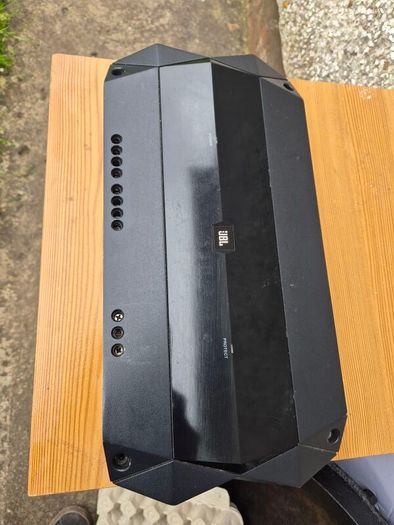 JBL Club 704 Amplifier