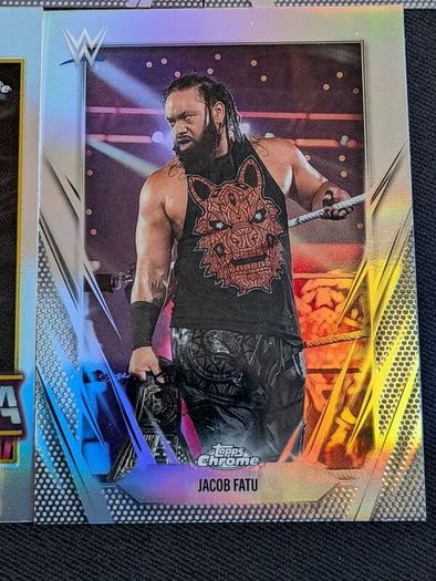 WWE Topps Chrome 2026 Refractor x2 & Diamond Plate x3 Refractor Set