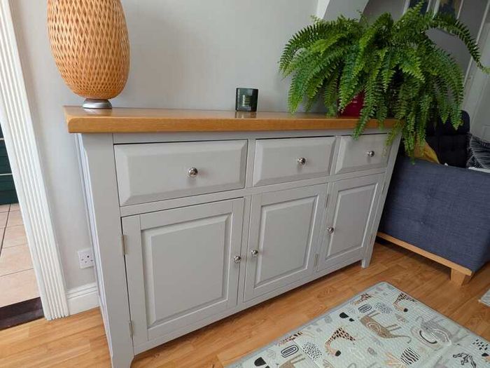 Sideboard