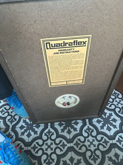 2x Quadraflex Speakers