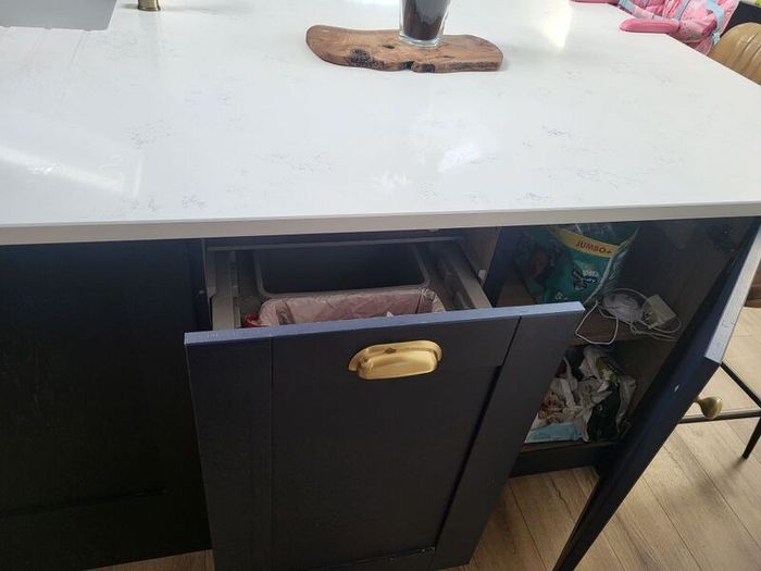Kitchen units, island and quartz worktops.