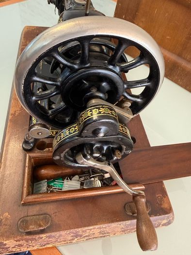 Jones Sewing Machine - Manual Operation