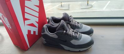 Nike trainers air max ivo Wolf grey 11