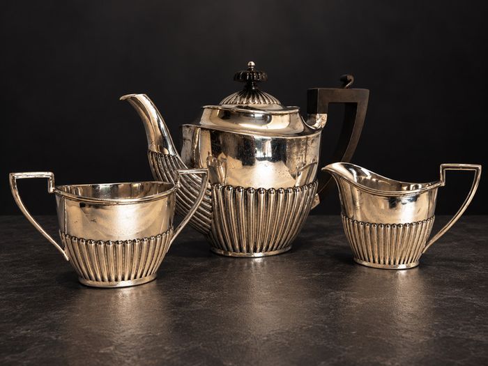 Vintage Walker & Hall Sheffield Silver-Plated 3-Piece Tea Set