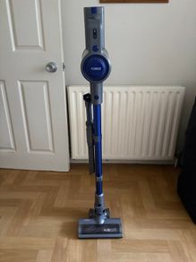 Tower vacuum cleaner