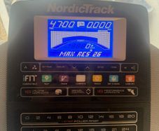 NordicTrack Elite 12.5 Cross Trainer