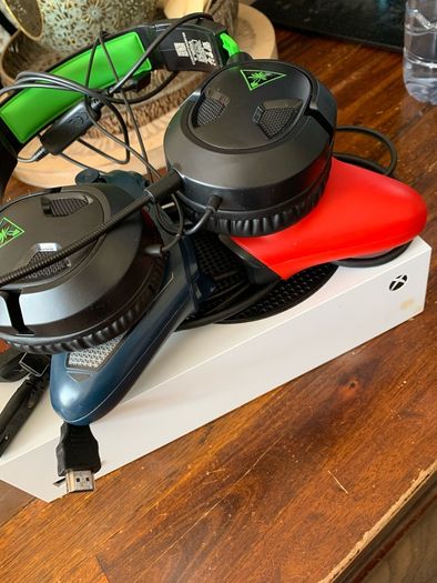 Xbox Series S Bundle