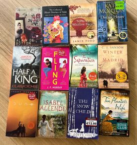 Collection of 12 Great Novels & Classics 3 euros Each or 25 euros for the Lot