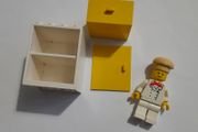 LEGO - c.1970s - Chef and Kitchen Lot
