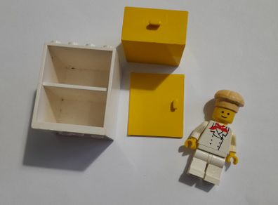 LEGO - c.1970s - Chef and Kitchen Lot
