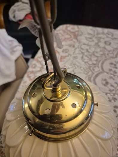Original cream leaf design glass original 1920s Art Deco ceiling light