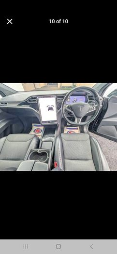 Tesla Model X 2018 open to P/X