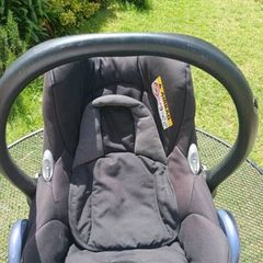 Maxi-cosi Car Seat & Isofix Base