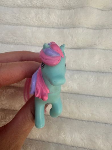 Vintage Hasbro My Little Pony MLP McDonalds Happy Meal G2 Used Her neck is too loose Please see pictures