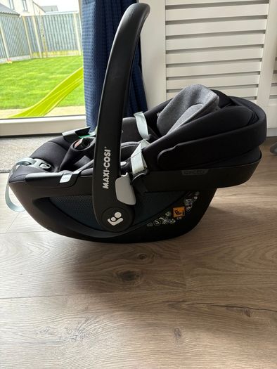 Maxi-Cosi Pebble 360 i-Size car seat
