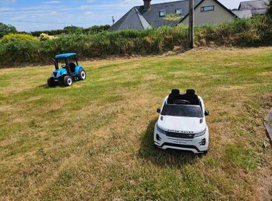 Kids electric Range Rover