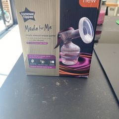 Tommy Tippee . Made for Me single manual breast pump.