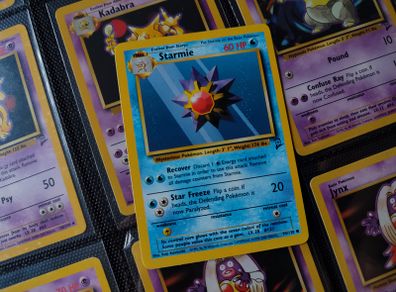 Starmie ! from Base Set 2 ! RARE Near Mint - Mint Condition ! 2000 ! Vintage Pokemon Card !