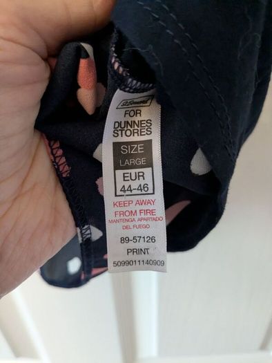 Dunnes dressy top