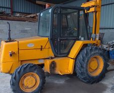 Rough Terrain Forklift