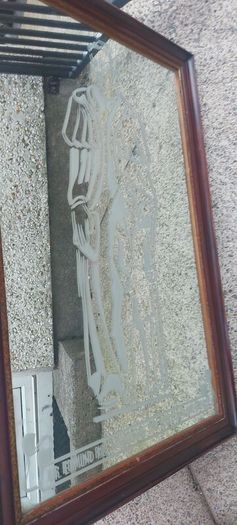 Dr Edmund Rice founder of the Christian brothers etched mirror,came from a old school,hard to come by ,heavy,lovely display,a piece of irish history,,hard to come by, buyer collects,sold as seen ,sorry pics not more clearer,I gave wood a light polish.