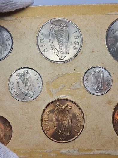 Ireland 1953 1954 1955 Coin Set in Original Holder Stunning Uncirculated Lustrous Coins! Amazing Set!!