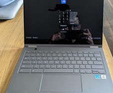 samsung galaxy chromebook 4K OLED 2in1