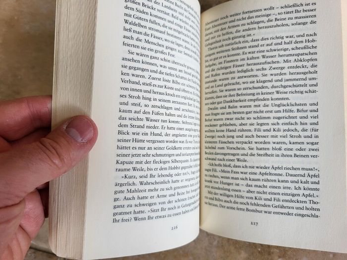 Der Kleine Hobbit von J. R. R. Tolkien
