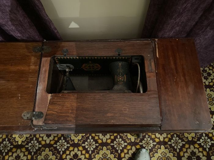 singer sewing machine with built in table top