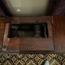 singer sewing machine with built in table top Image 4