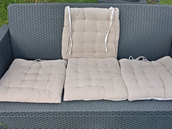 4 Padded Seat Cushion 40 x 40