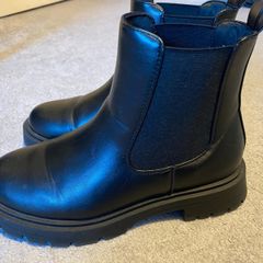 ASOS DESIGN Wide Fit Black Ankle Boots (UK 7)