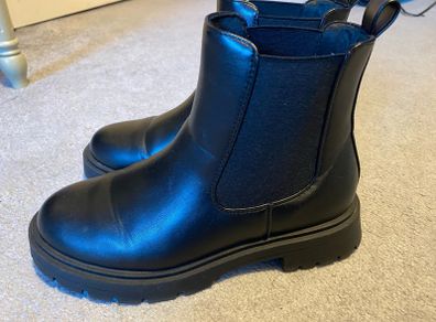 ASOS DESIGN Wide Fit Black Ankle Boots (UK 7)