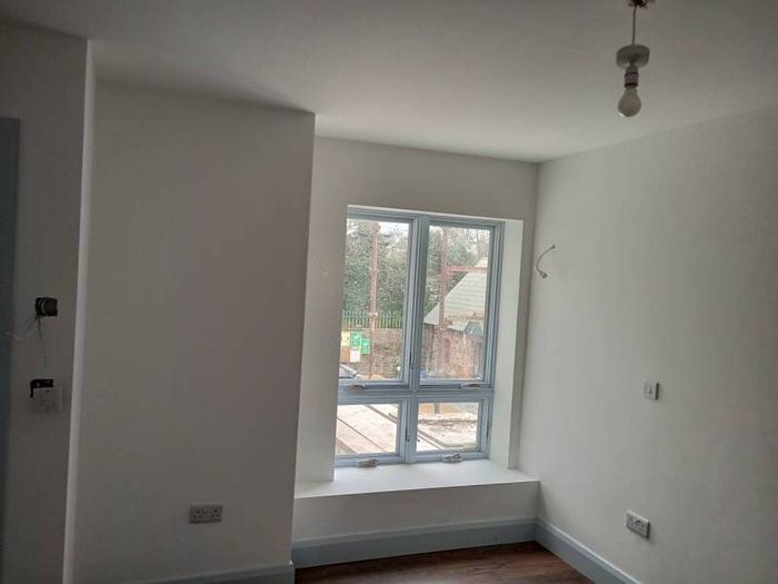Tiler, bathroom fitters, kitchen fitters, handyman