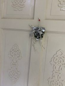 Silver Mini Christmas Wreath Decoration With Small Garland