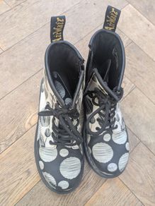 kids doc martens