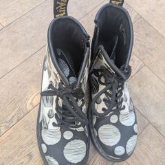 kids doc martens
