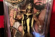 WWE Legends Ringside Exclusive "Macho King" Randy Savage