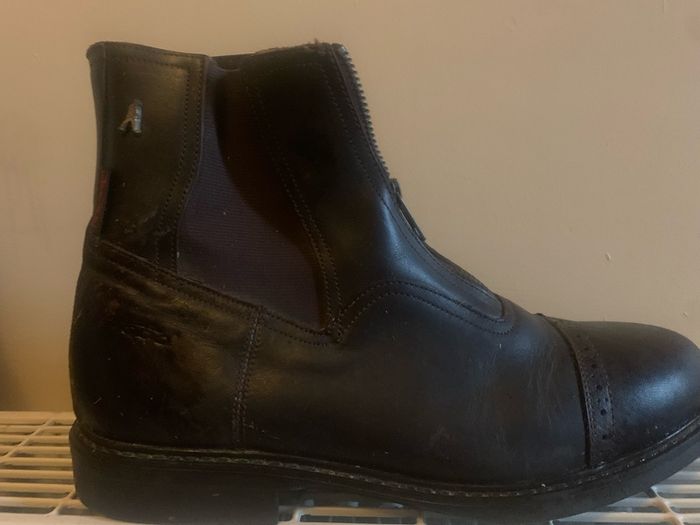 Hobo Leather jodhpur boots literally worn once can post if required