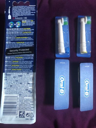 Oral-B Precision Clean Replacement Electric Toothbrush Heads Brand New