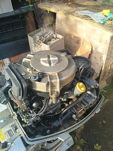 Honda 15HP 4-Stroke Outboard Motor