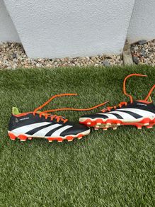 Adidas Predator firm ground boots size 7.5